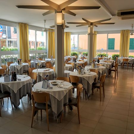 Hotel Doria Кави ди Лаваня Екстериор снимка