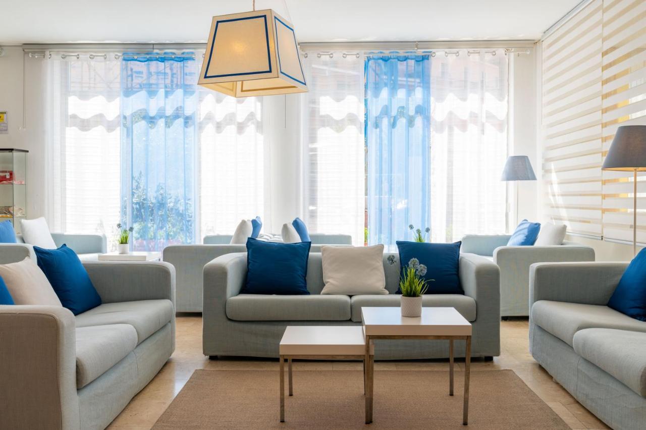 Hotel Doria Кави ди Лаваня Екстериор снимка